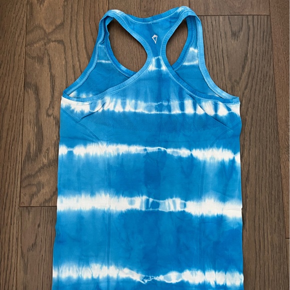 Ivivva Fly Tech Tank - Picture 4 of 5